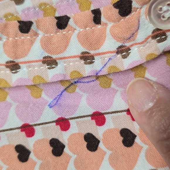 {Velvet 💗 Heart} Pink and Orange Heart Print Button Down Shirt - Size 1X - Picture 11 of 12